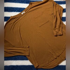 Old Navy Lightweight Long Sleeve Pocket Top — Rust Brown